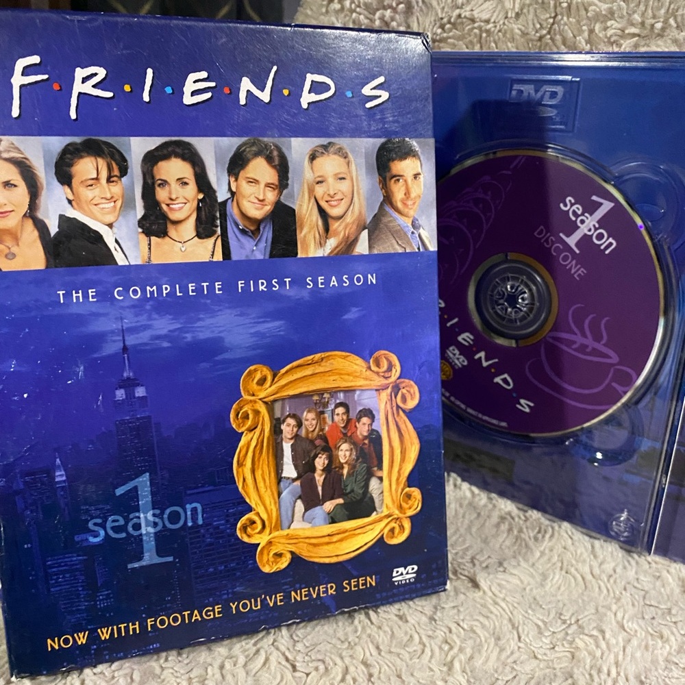 Friends DVD Season 1  gift set